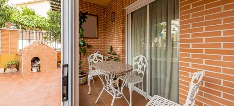 Adding Porch Enclosures To Your Home in Palm Harbor, FL