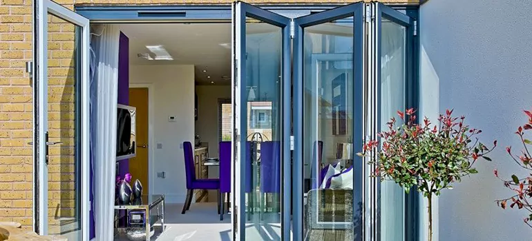 Commercial Door Glass Repair in Palm Harbor, FL