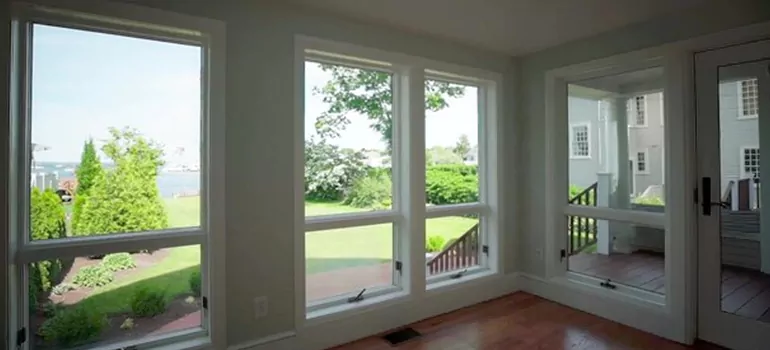 Double-hung Window Repair in Palm Harbor, FL